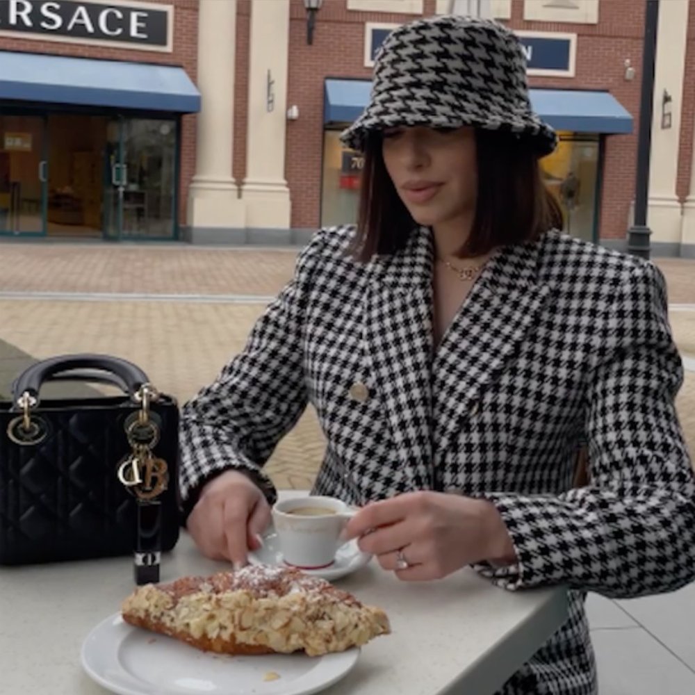 BLOGGER'S FAVE! H&M Black Houndstooth-Patterned Bucket Hat Sz Small